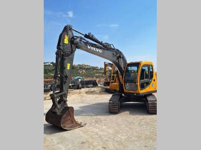 Volvo EC140B sold by Marinaccio Antonio