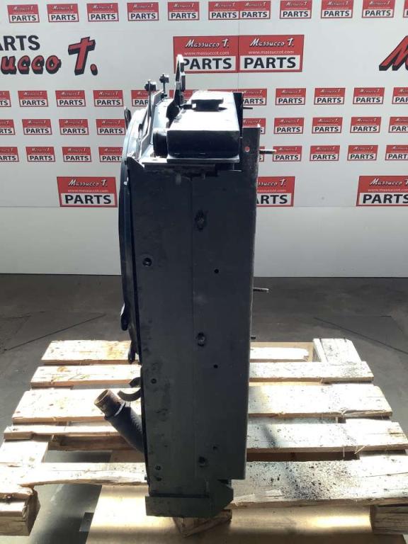 Water and oil radiator for Hitachi ZX160LC Photo 4