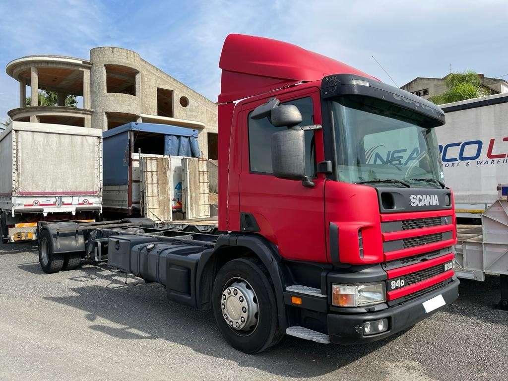 Scania 94DB 230 Photo 1