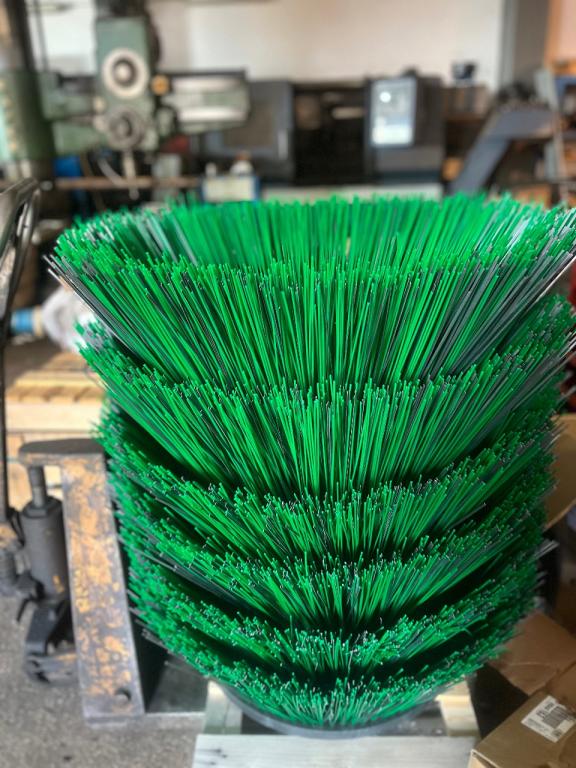 Schimdt Sweeper brush for Schimdt Photo 1