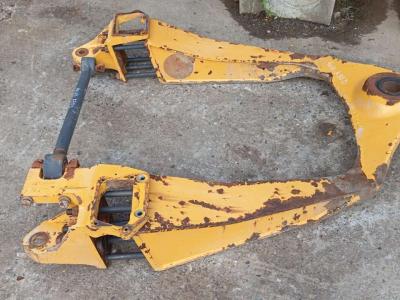 Suspension arm for Volvo A 30 D sold by PRV Ricambi Srl