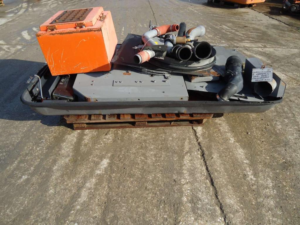 Hood and body panel for Hitachi ZAXIS 210 Photo 1