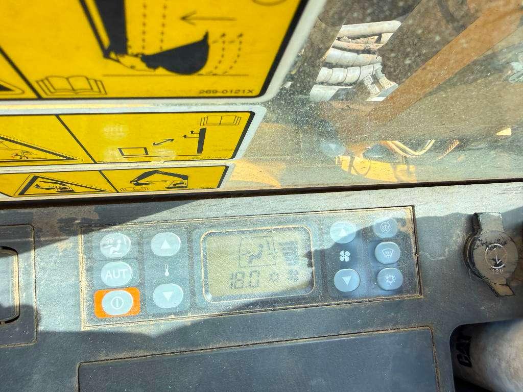 Caterpillar 320FL - New Bucket / Hammer Lines / Camera Photo 15