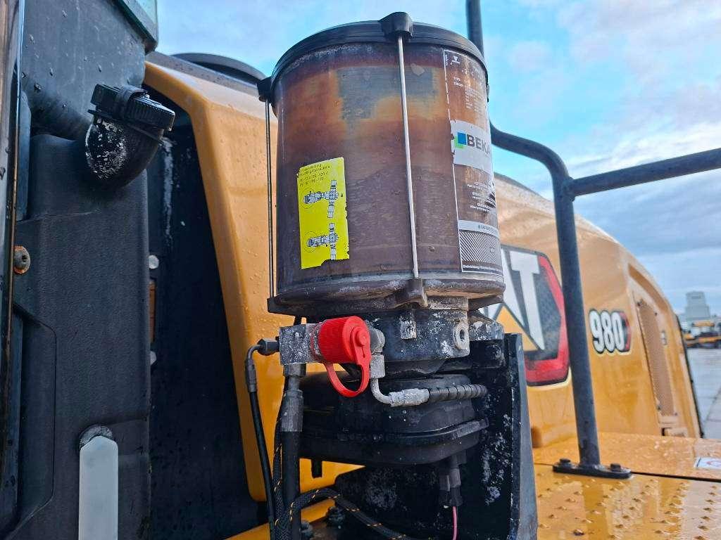 Caterpillar 980 Photo 11