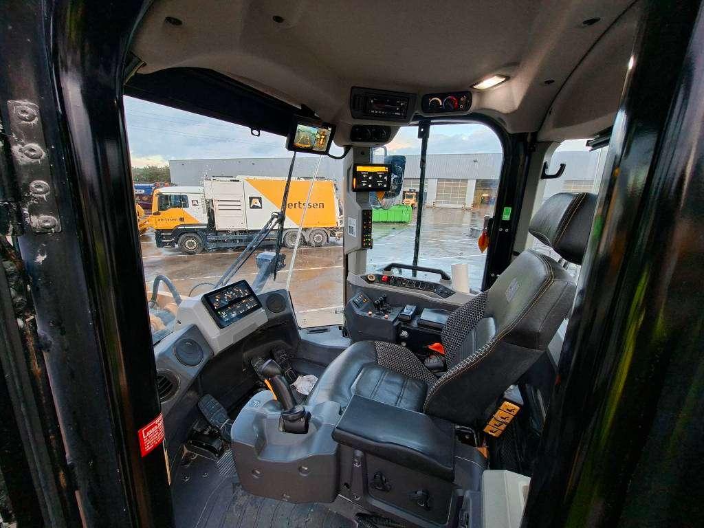 Caterpillar 980 Photo 16