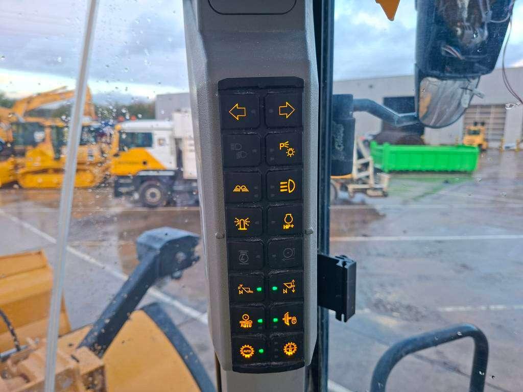 Caterpillar 980 Photo 22