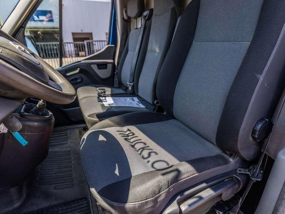 Nissan NV 400 Photo 12