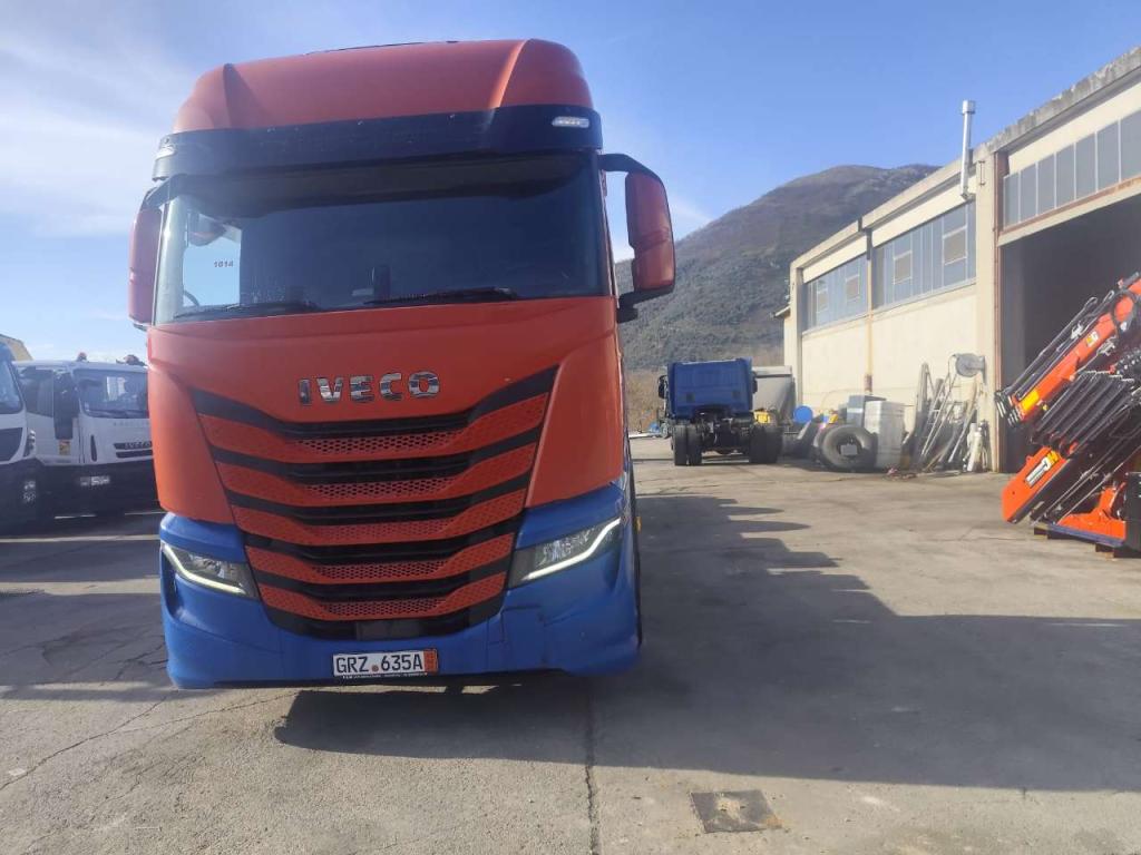 Iveco S-WAY AS260S48 Y Photo 17