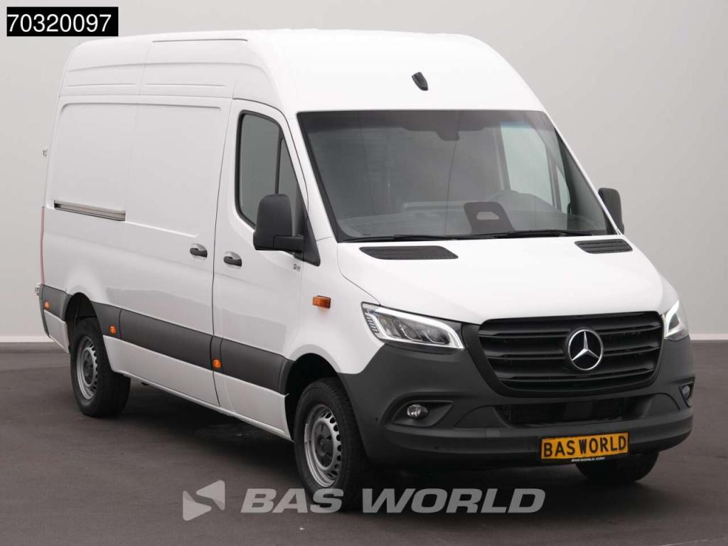 Mercedes-Benz Sprinter 317 CDI Automaat LED 2025 Model L2H2 170PK Navi Airco Cruise Camera MBUX CarPlay Stoelverw Photo 7