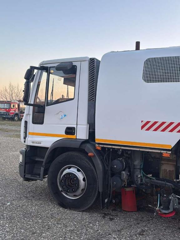 Iveco 160/150/E4 Photo 10