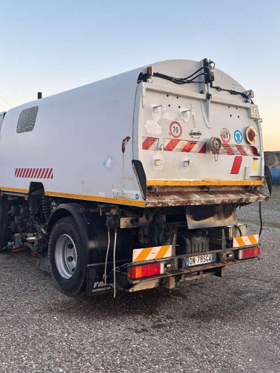 Iveco 160/150/E4 Photo 12