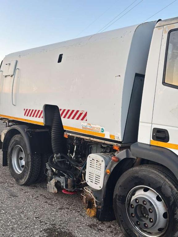 Iveco 160/150/E4 Photo 4