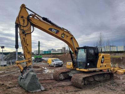 Caterpillar 320 Photo 1
