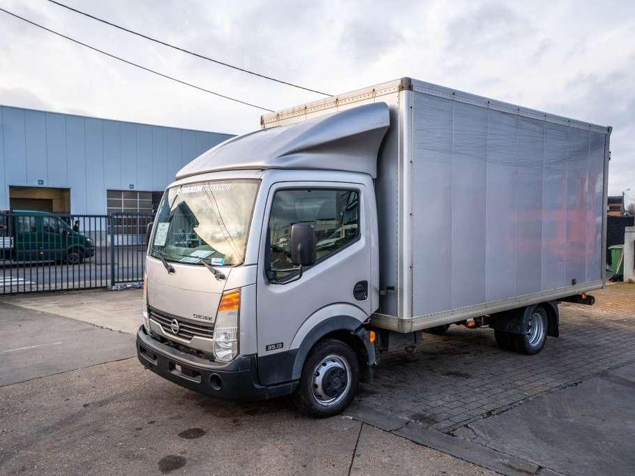 Nissan CABSTAR 35.13 Photo 1