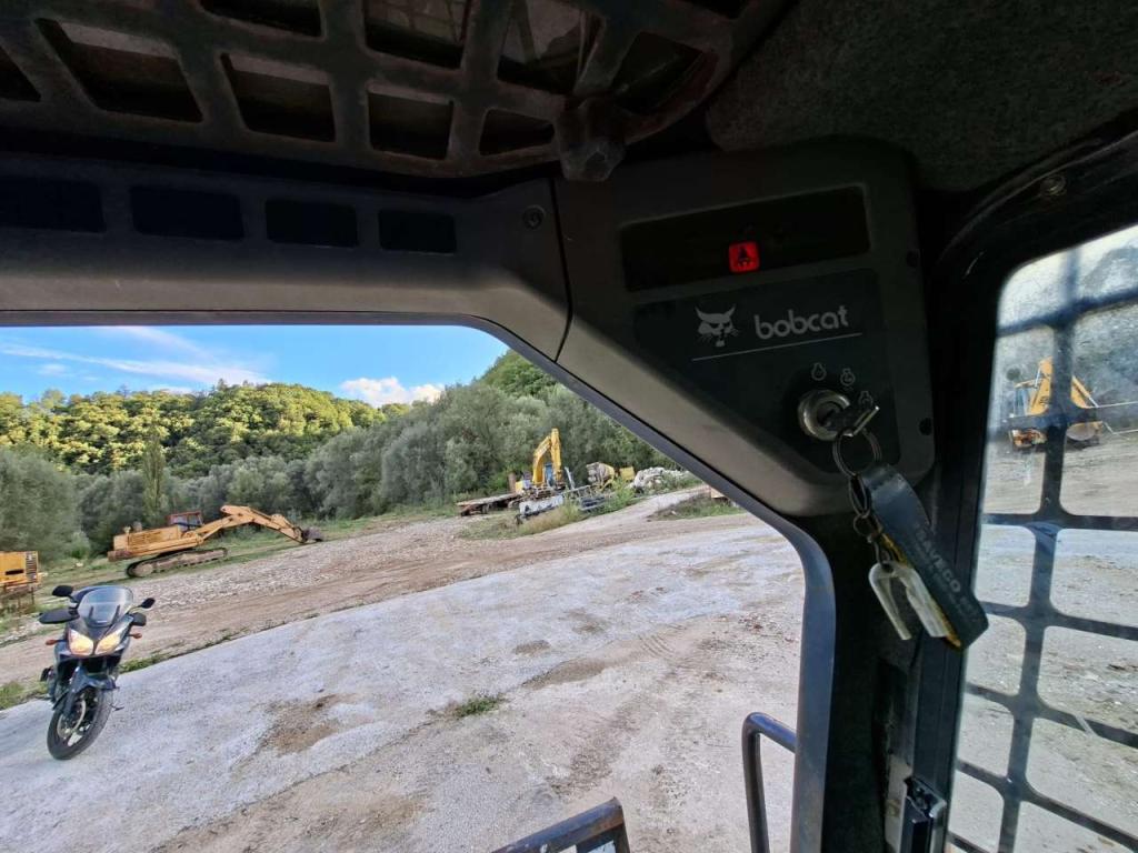 Bobcat 863H Photo 6