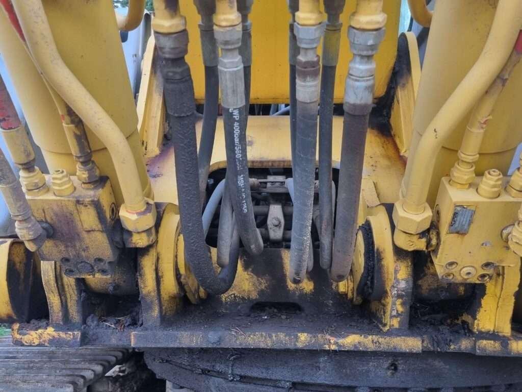 New Holland Kobelco E235 Photo 7