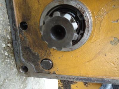 Hydraulic pump for Fiat Allis FL14C - FL14D sold by OLM 90 Srl