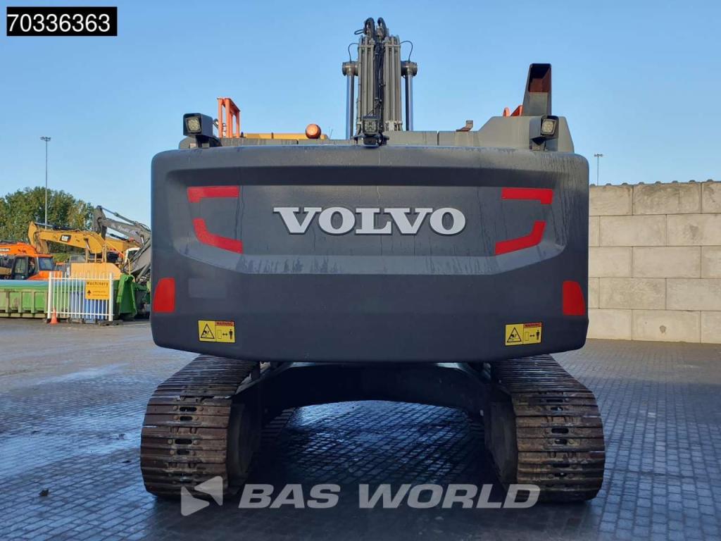Volvo EC300 E L Photo 5