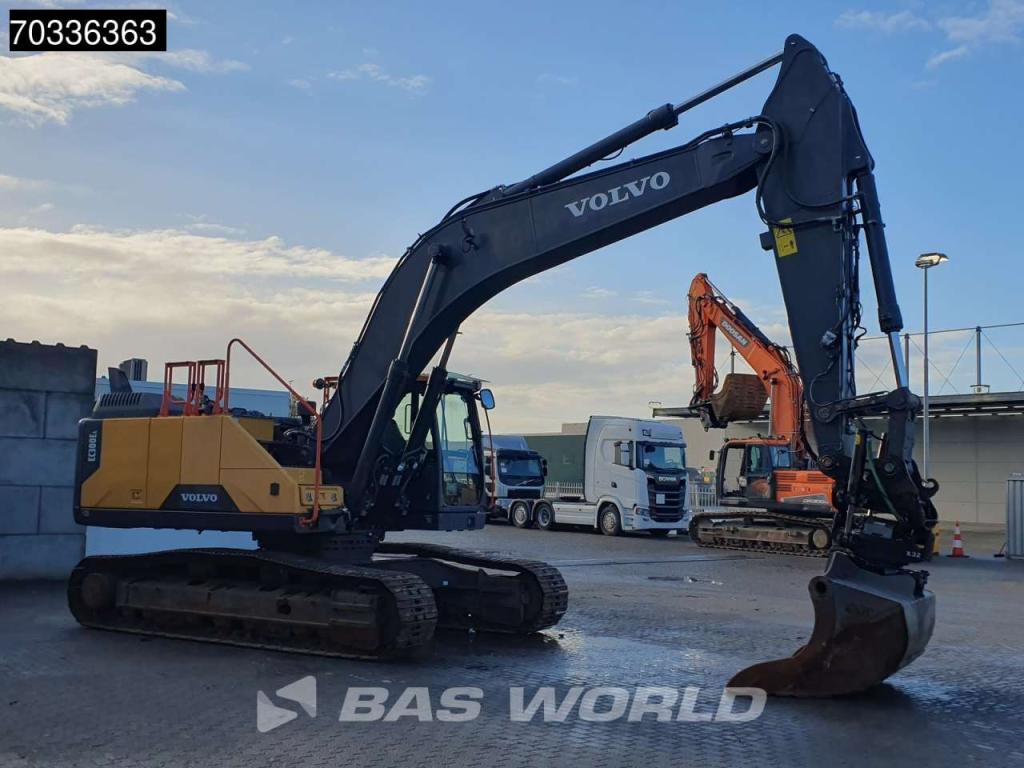 Volvo EC300 E L Photo 6