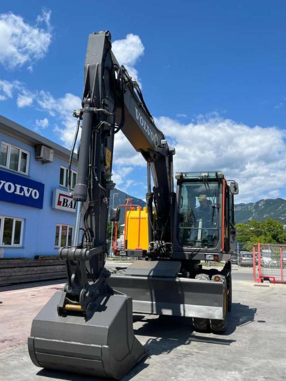 Volvo EWR150E Photo 3