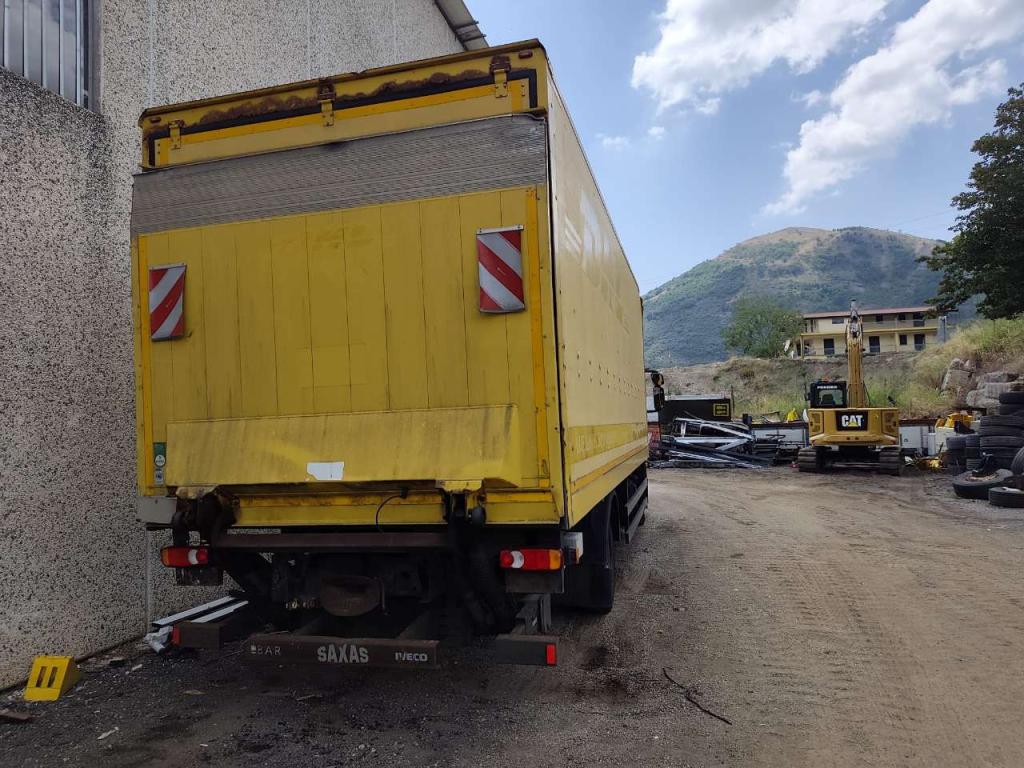 Iveco EUROCARGO CUBE 120E28P Photo 17
