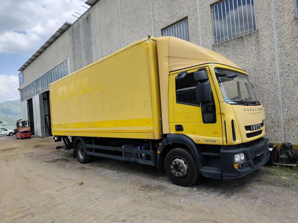 Iveco EUROCARGO CUBE 120E28P Photo 20