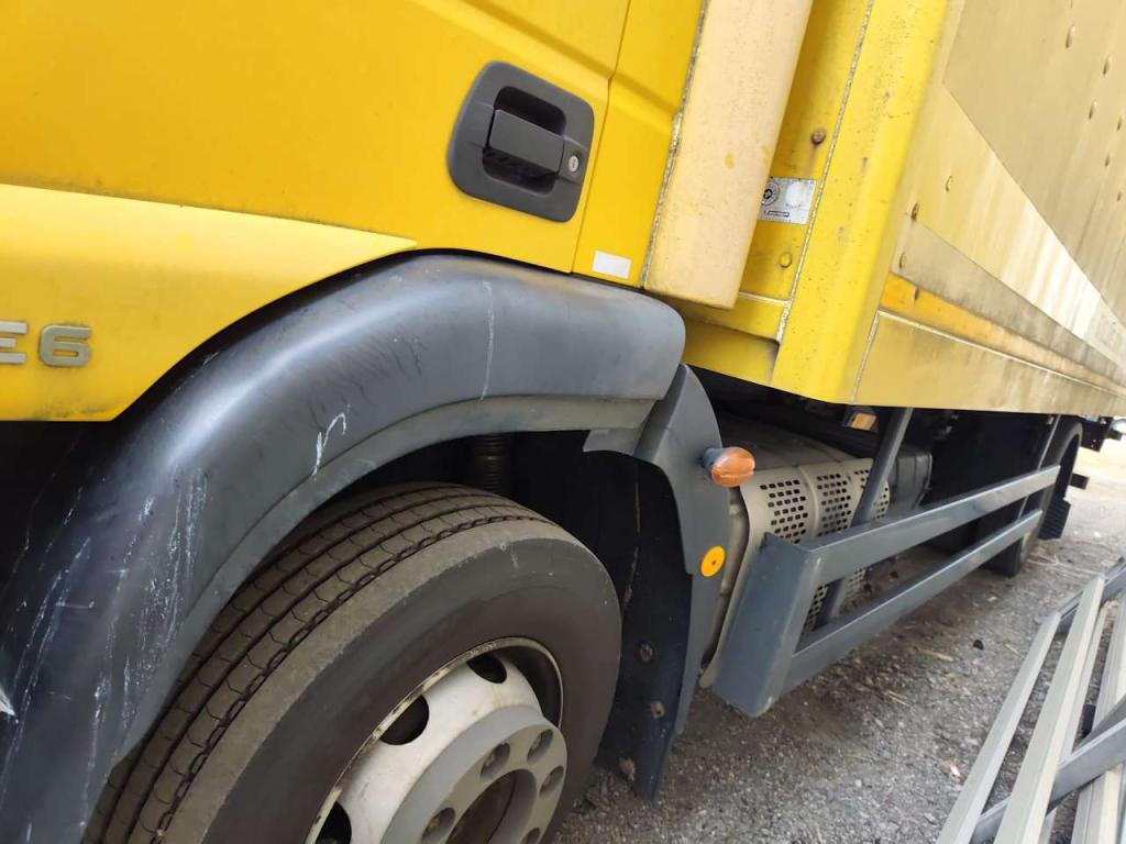 Iveco EUROCARGO CUBE 120E28P Photo 5