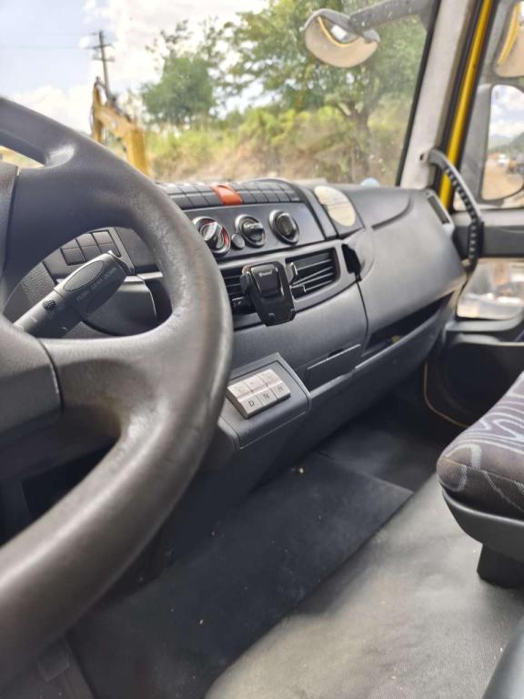 Iveco EUROCARGO CUBE 120E28P Photo 6