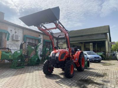Kioti DK 5020 H-Shuttle con CARICATORE ANTERIORE SFILABILE SGANCIO RAPIDO sold by Giordano Srl