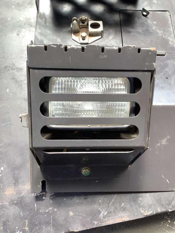 Headlight for Hitachi ZX 135-5 Photo 5