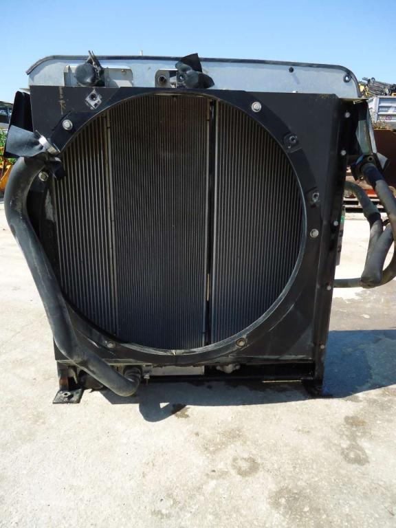 Hydraulic oil cooler for New Holland 385B Photo 2