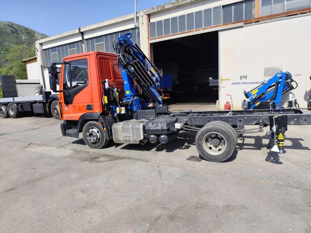 Iveco EUROCARGO 80-190 Photo 24