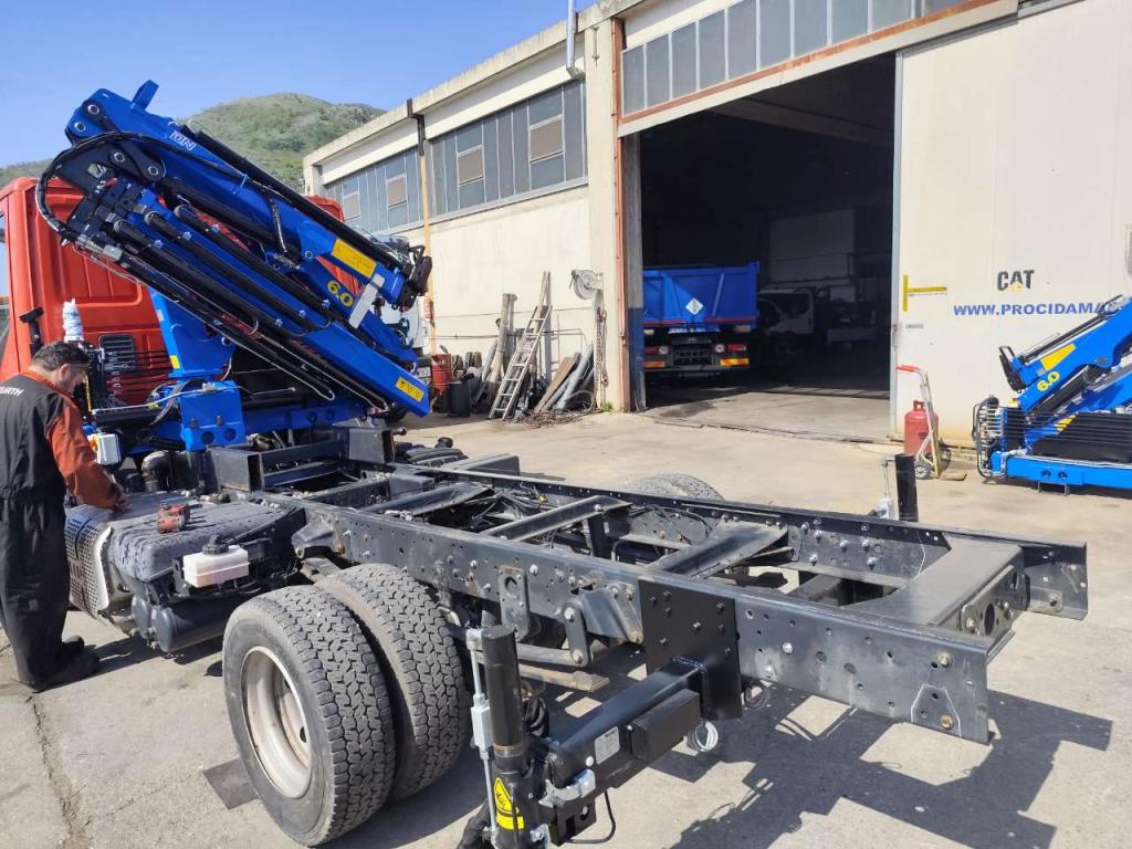 Iveco EUROCARGO 80-190 Photo 3