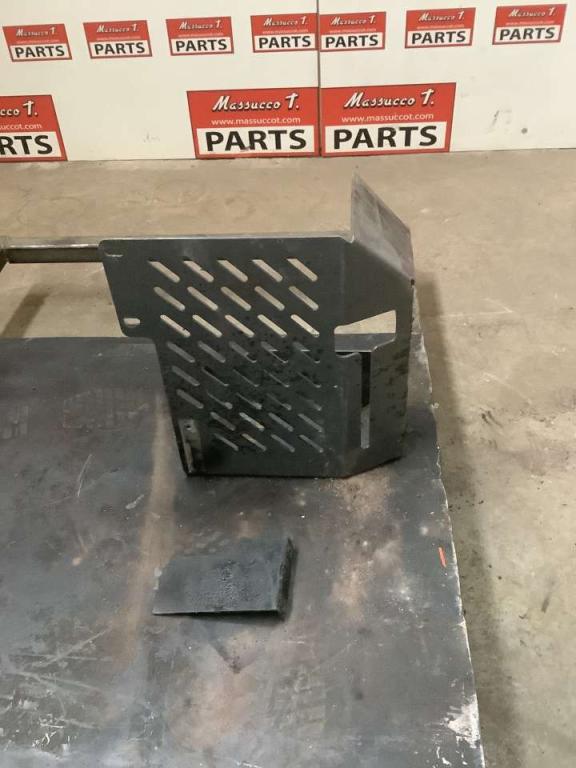 Muffler bracket for Bell 30 E Photo 2