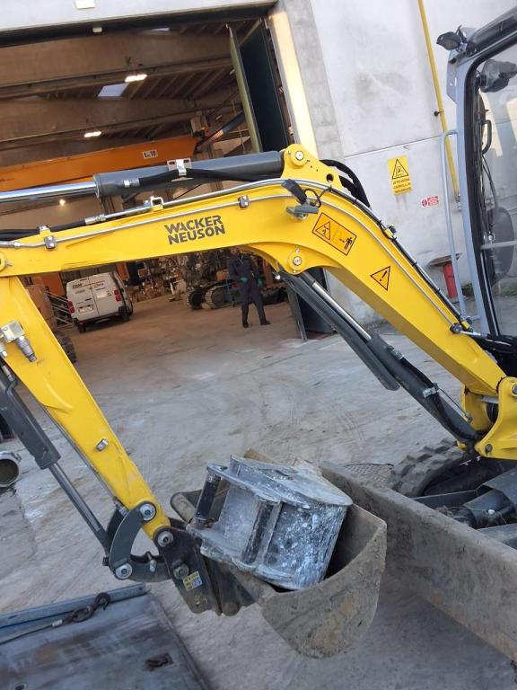 Wacker Neuson ET24 Photo 3