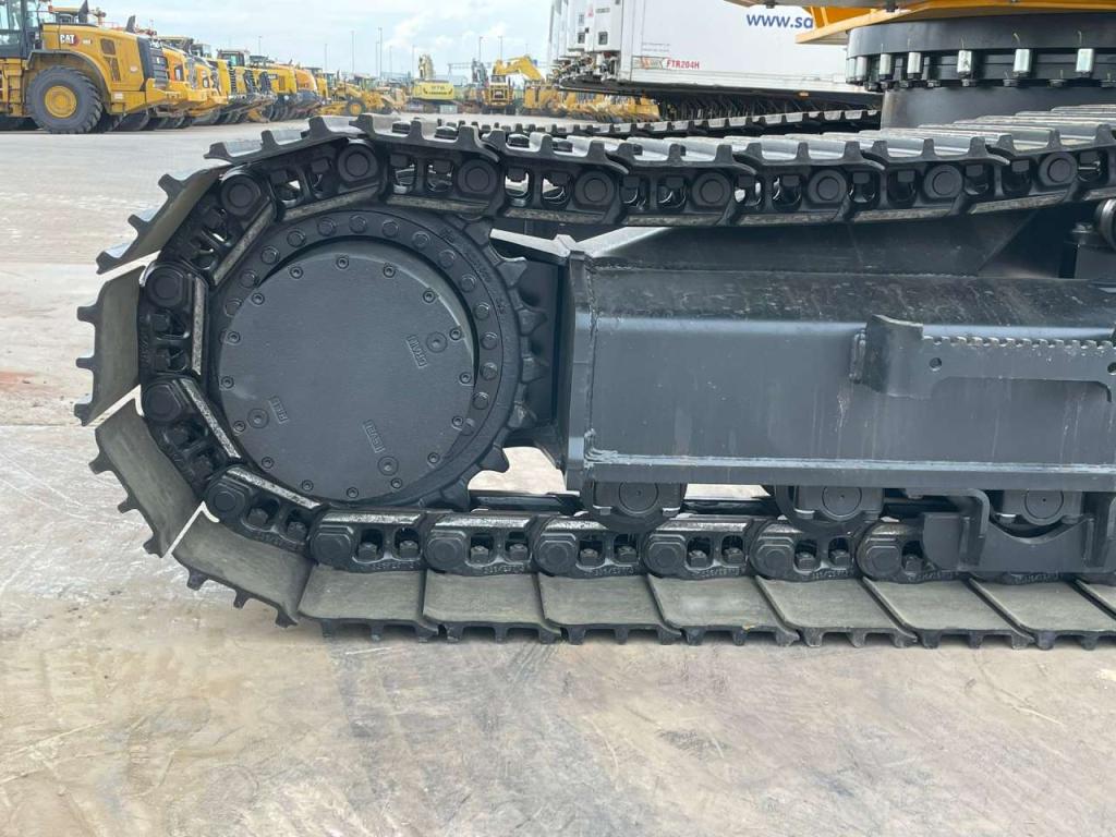 JCB 245 HD LR Photo 9