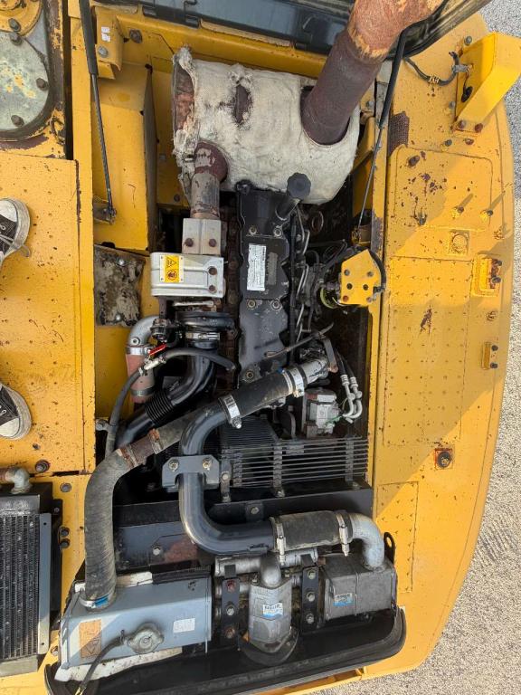 Komatsu PC290NLC-8 Photo 14