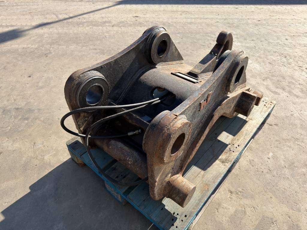 Verachtert CW55S - 325D / 329D / 329E / 330F Photo 5