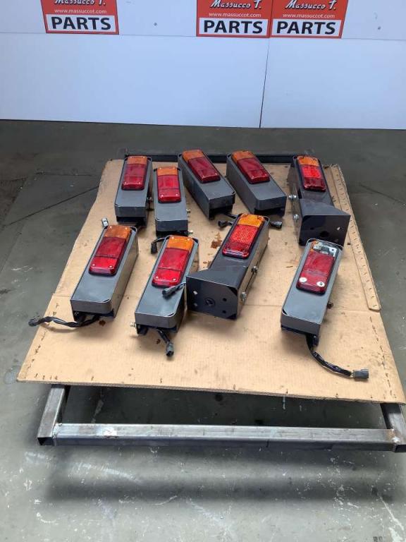 Altro Headlight for universali Photo 2