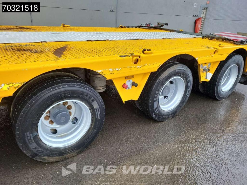 Faymonville F-S43-1 ACA 3x Steering Axle Remote Photo 18