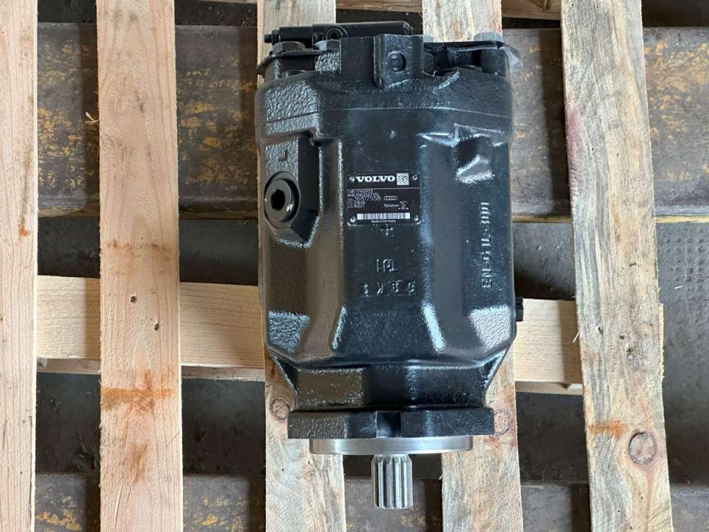 Volvo L90H Photo 5