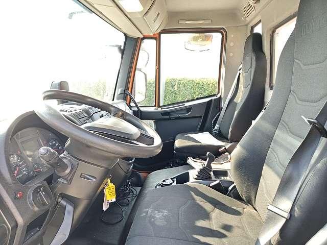 Iveco ML 120-190 Photo 9