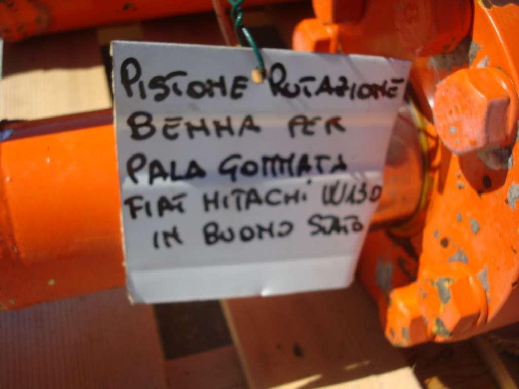 Bucket rotation piston for Fiat Hitachi W130 Photo 6
