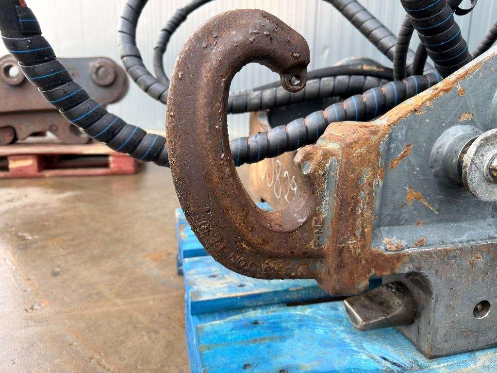 OilQuick OQ65 - M314F / M316F / M318F Photo 9