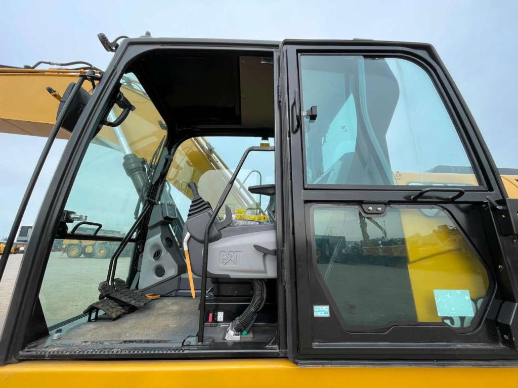 Caterpillar 320D3 GC Photo 20