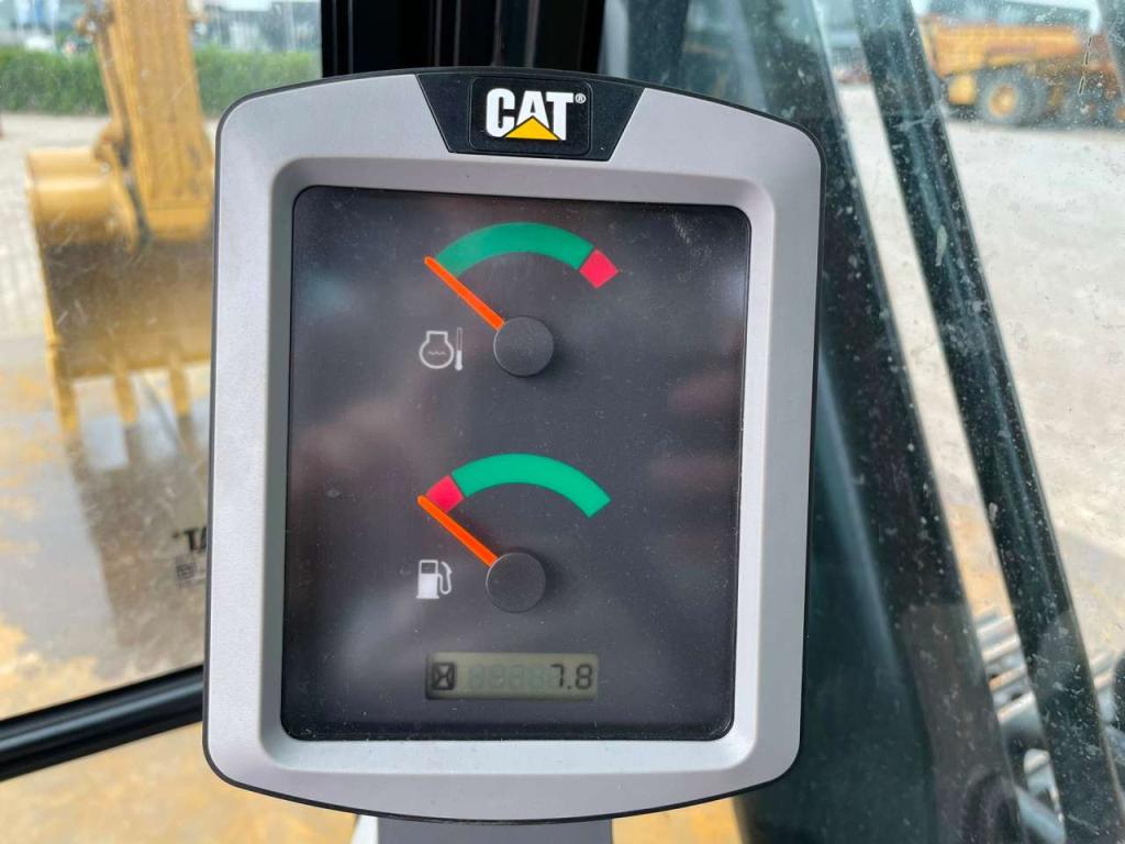 Caterpillar 320D3 GC Photo 22