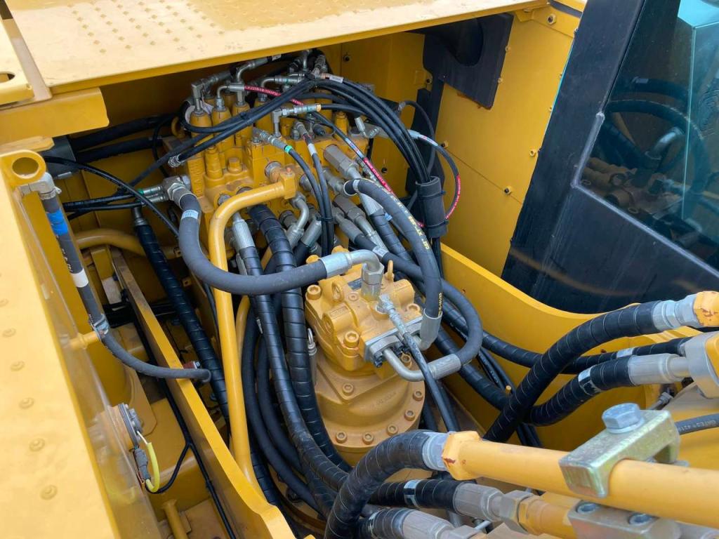 Caterpillar 320D3 GC Photo 29