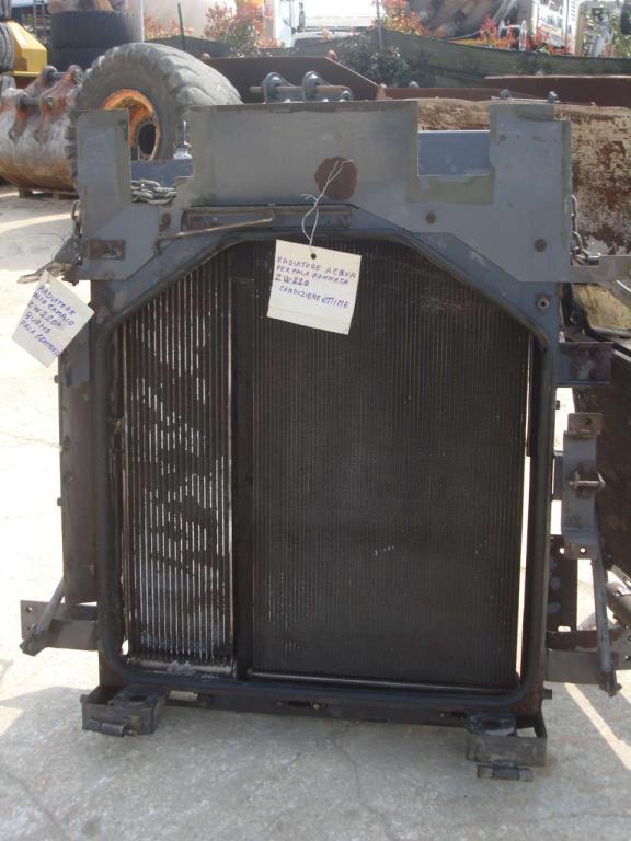 Water radiator for Hitachi ZW220 Photo 2