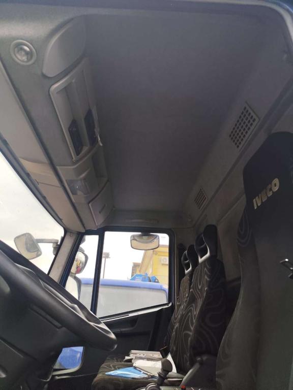 Iveco EUROCARGO 140E25 Photo 6