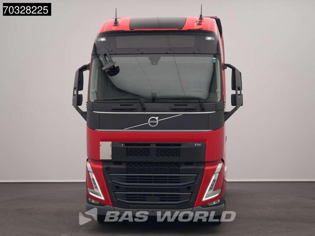 Volvo FH 460 4X2 XL 2x Tanks Navi ACC Photo 6
